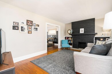 604 Sheldon Ave, Columbus, OH 43207 - photo 3