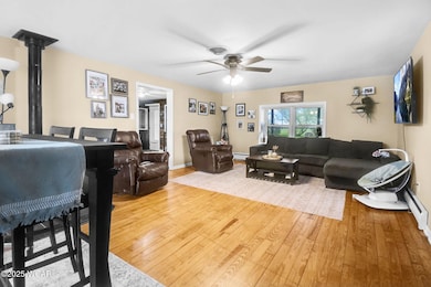 4-web-or-mls-5-print-1805-blaine-street-