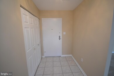 Heather Ridge unit 403, Baltimore, MD 21209 - photo 4
