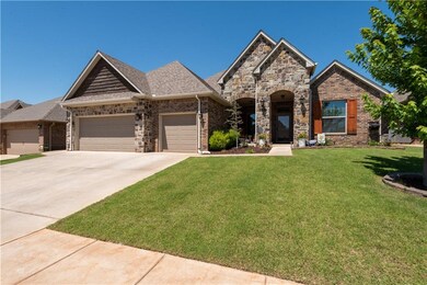 1005 Lindsey Ln, Moore, OK 73160 - photo 7