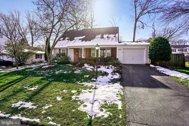 13119 Mercury Ln, Fairfax, VA 22033 - photo 2