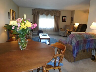 10 Jonathan Ln, Manchester, NH 03104 - photo 3