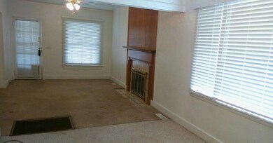 03 Living Room