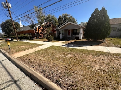 27 E 19th St, San Angelo, TX 76903 - photo 2