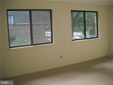 1115 Putnam Blvd unit 35, Wallingford, PA 19086 - photo 6