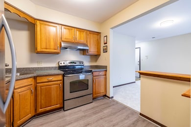 931 W Glen Park Ave unit 204, Griffith, IN 46319 - photo 7