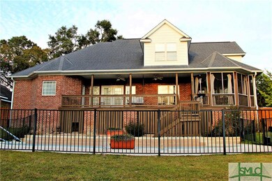 BACK YARD WITH SALTWATER POOL