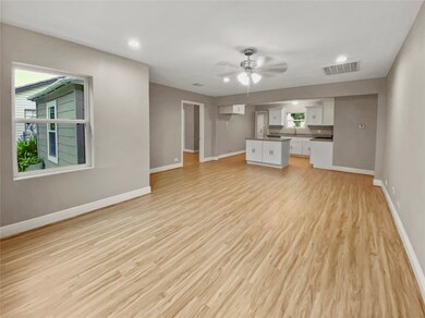 3213 9th St, Bay City, TX 77414 - photo 4