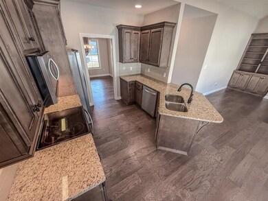 2859 Windsor Trace Ct, Bowling Green, KY 42104 - photo 7