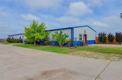 37322 Calle Laventa, Shawnee, OK 74804 - photo 2