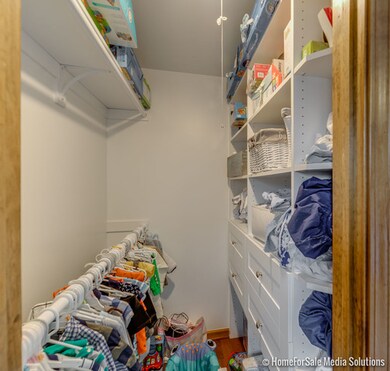 2416 Thaxton Ct, Naperville, IL 60565 - photo 7