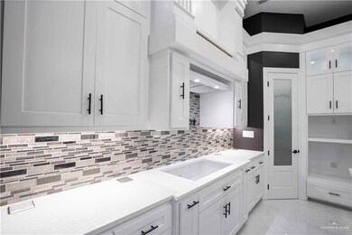 1801 Red River Ave, Edinburg, TX 78539 - photo 6