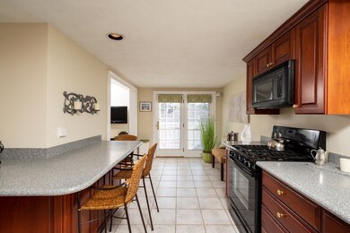 12 Wampatuck Rd, Quincy, MA 02169 - photo 4