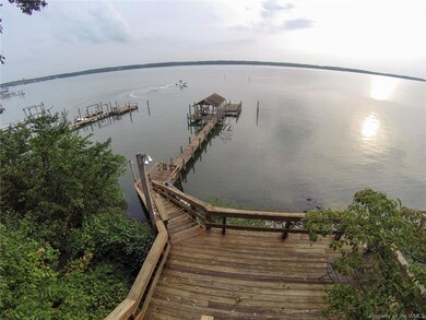 Panoramic view of the York River