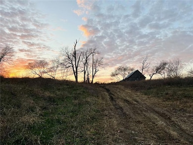 0 Ee Hwy unit HMS2587799, Richmond, MO 64085 - photo 2