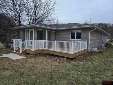 1327 1327 Hauenstein Dr, New Ulm, MN 56073 - photo 3