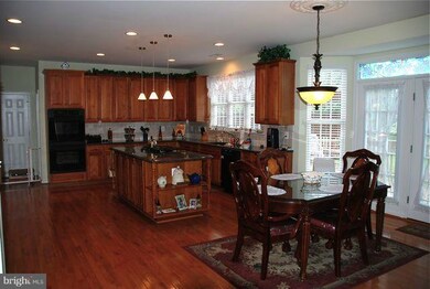 9164 Big Springs Loop, Bristow, VA 20136 - photo 5