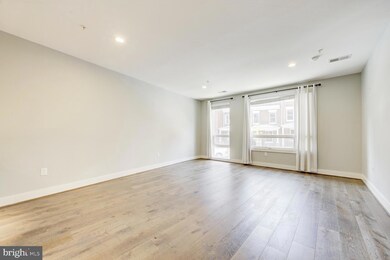 2337 Champlain St NW unit 102, Washington, DC 20009 - photo 7