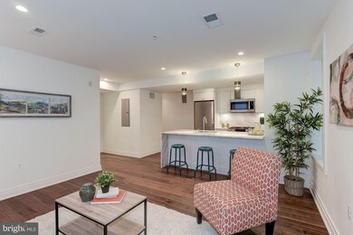 1304 Rhode Island Ave NW unit 2, Washington, DC 20005 - photo 5