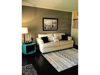 Photo. Living Room