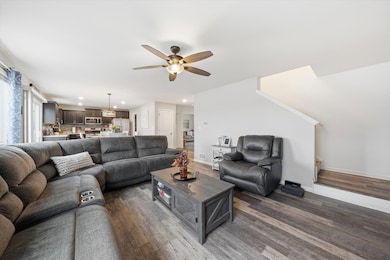 1407 Prairie Creek Trail, Joliet, IL 60431 - photo 7