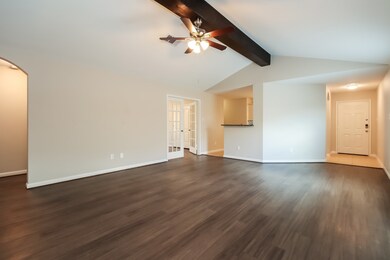 12039 Fairquarter Ln, Pinehurst, TX 77362 - photo 5
