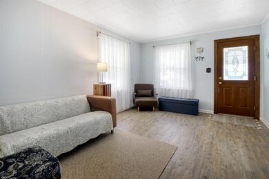 131 N Wright St, Griffith, IN 46319 - photo 5