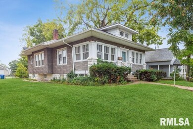 1435 W 14th St, Davenport, IA 52804 - photo 2