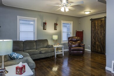 926 Arlington St NE, Grand Rapids, MI 49505 - photo 4