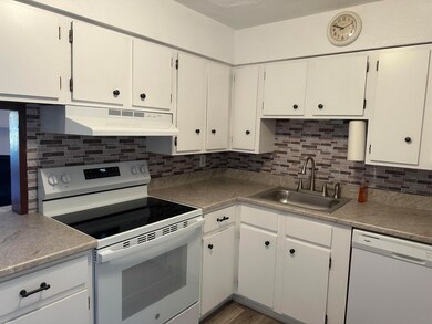 37 Windsor Hill Way unit 99, Waterville Valley, NH 03215 - photo 6