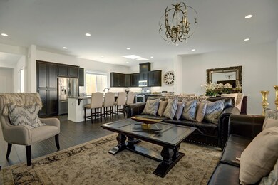 LIVING ROOM REVERSE mls