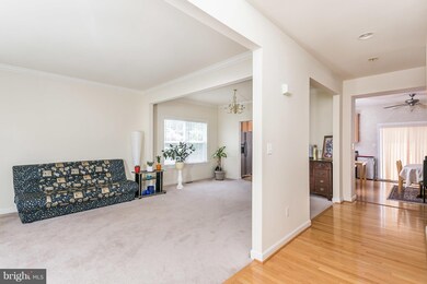 211 Earhart Ct, Owings Mills, MD 21117 - photo 5