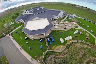 unlisted-address, Brentwood, CA 94513 - photo 3