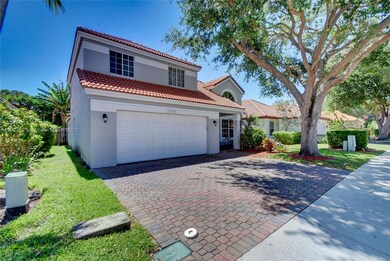 2795 Oak Grove Rd, Davie, FL 33328 - photo 2