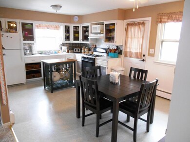 341 King St, Northfield, VT 05663 - photo 2