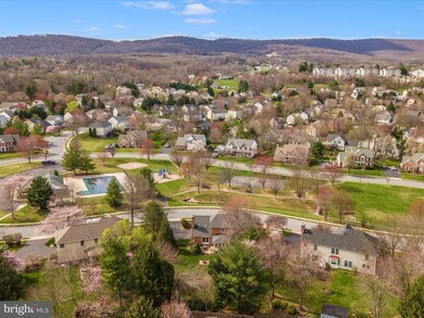 2432 Cobblestone Way, Frederick, MD 21702 - photo 4