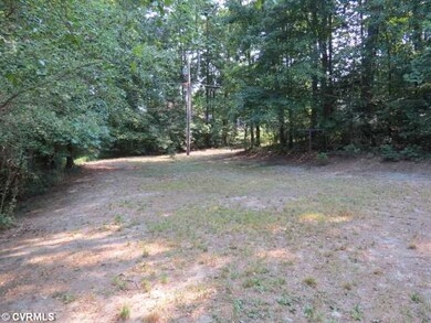 12189 Bristle Cone Ln, Ruther Glen, VA 22546 - photo 4