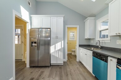 714 Monmouth Pkwy, North Middletown, NJ 07748 - photo 7