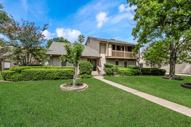 14826 El Miranda Dr, Houston, TX 77095 - photo 4