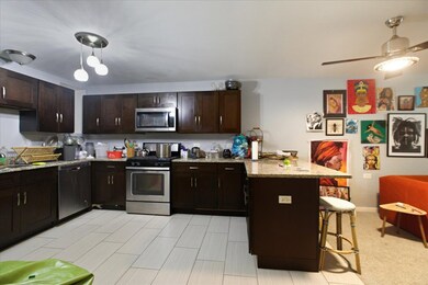 4423 S Prairie Ave unit GARDEN, Chicago, IL 60653 - photo 7