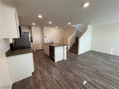 4919 Olive Mesa Ave, Las Vegas, NV 89139 - photo 3