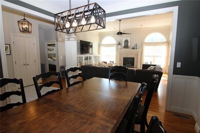 5711 Cottonwood St, Shawnee, KS 66216 - photo 4