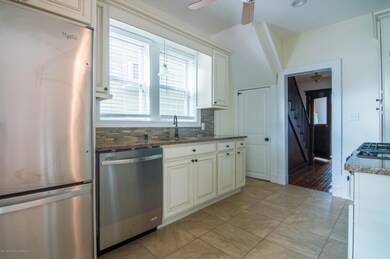 1492 Bay Street-7