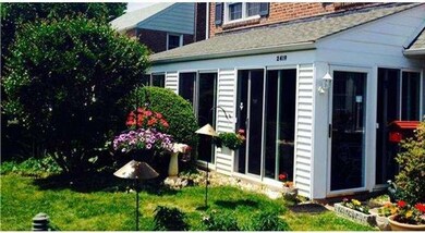 2419 N Greenhill Rd, Broomall, PA 19008 - photo 3