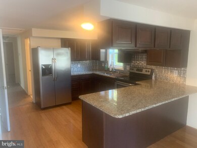 25525 Jimmys Ln, Hollywood, MD 20636 - photo 3