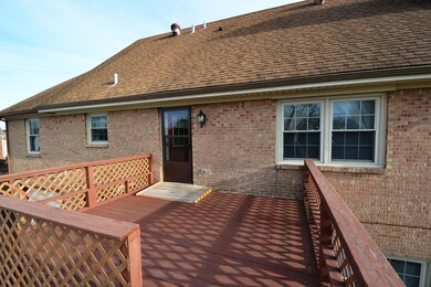 821 E Lexington St, Harrodsburg, KY 40330 - photo 5
