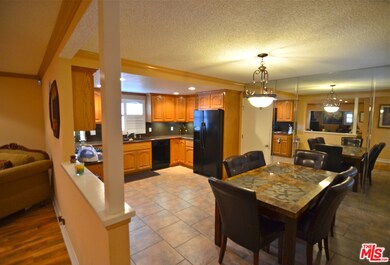 Kitchen / Dining