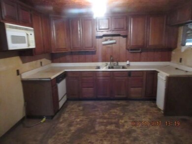 1524 S 4th St, Rogers, AR 72756 - photo 3