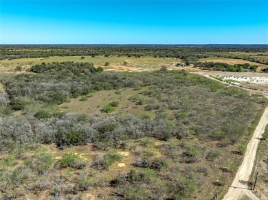 000 County Road 456, Waelder, TX 78959 - photo 6