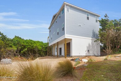 1707 Emerald Drive Exterior